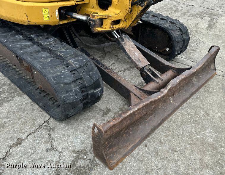 image for item EH6748 2013 Caterpillar 305E CR mini excavator