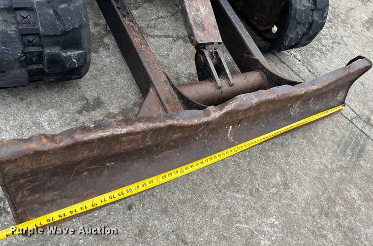 image for item EH6748 2013 Caterpillar 305E CR mini excavator