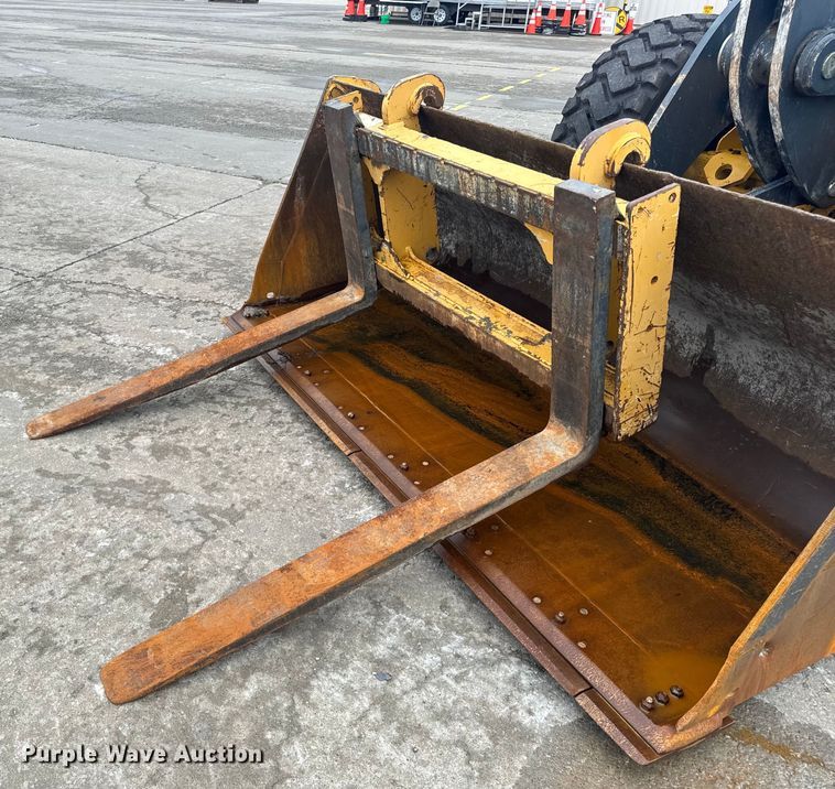 image for item EH6750 2013 John Deere 544K wheel loader