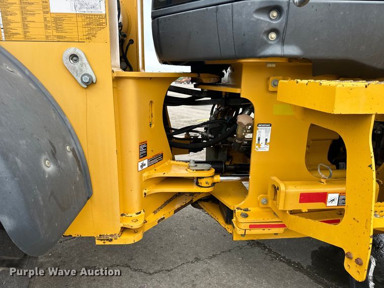 image for item EH6750 2013 John Deere 544K wheel loader