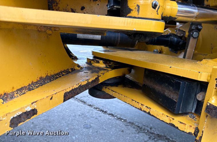 image for item EH6750 2013 John Deere 544K wheel loader