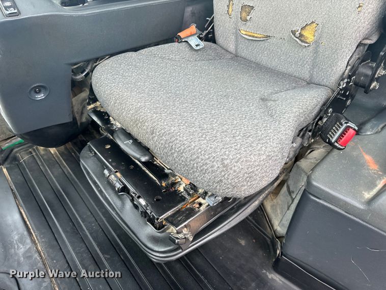 image for item EH6750 2013 John Deere 544K wheel loader