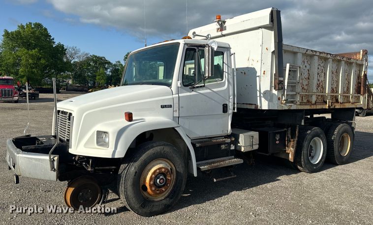 image for item EH6753 1999 Freightliner FL80 dump truck