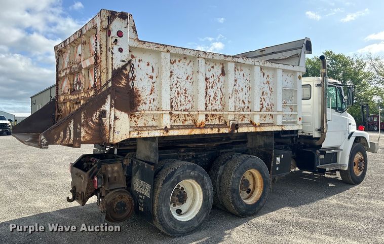 image for item EH6753 1999 Freightliner FL80 dump truck