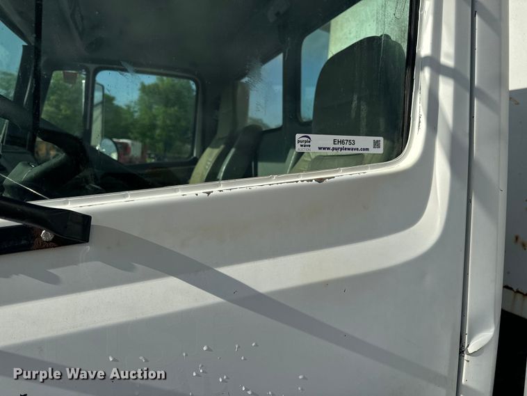 image for item EH6753 1999 Freightliner FL80 dump truck