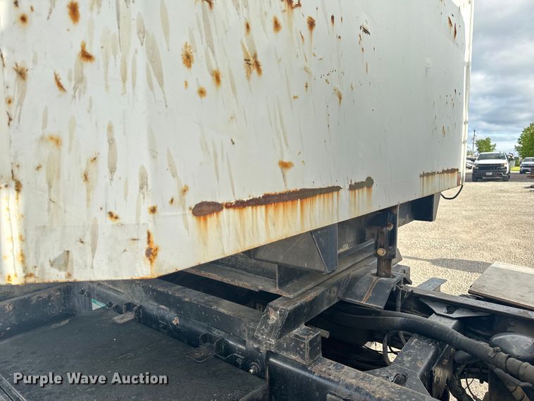 image for item EH6753 1999 Freightliner FL80 dump truck