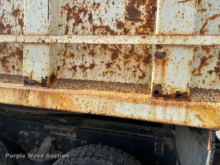 image for item EH6753 1999 Freightliner FL80 dump truck