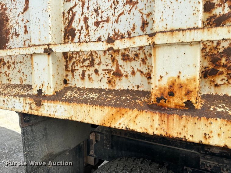 image for item EH6753 1999 Freightliner FL80 dump truck