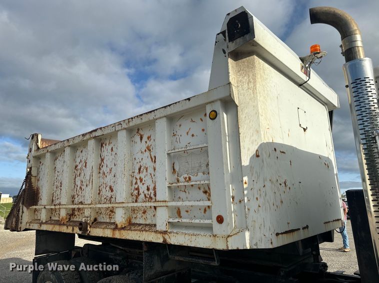 image for item EH6753 1999 Freightliner FL80 dump truck