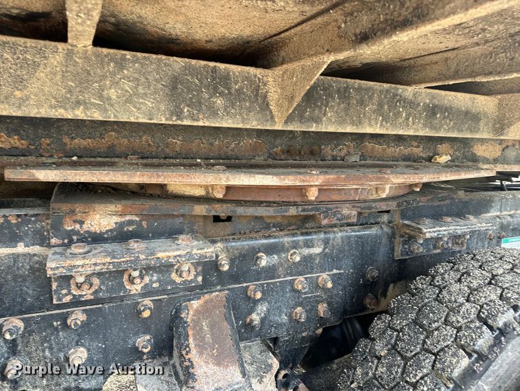 image for item EH6753 1999 Freightliner FL80 dump truck