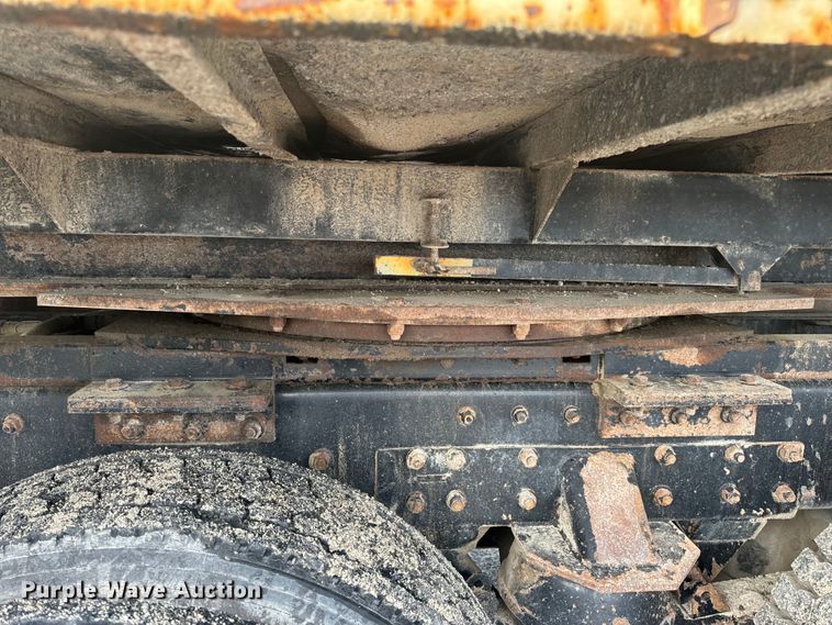 image for item EH6753 1999 Freightliner FL80 dump truck