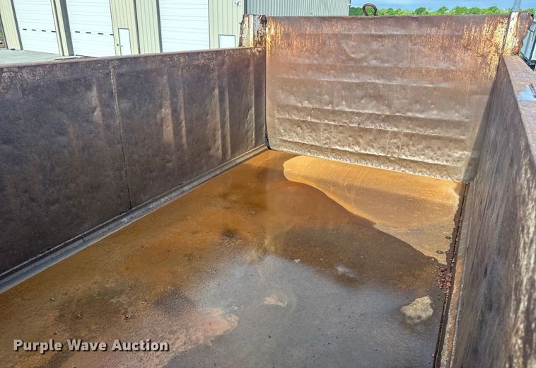 image for item EH6753 1999 Freightliner FL80 dump truck