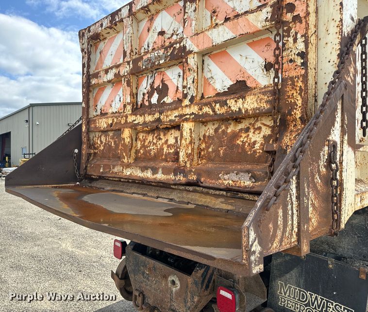 image for item EH6753 1999 Freightliner FL80 dump truck