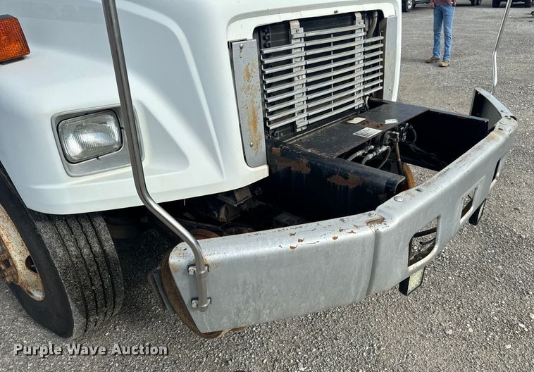 image for item EH6753 1999 Freightliner FL80 dump truck