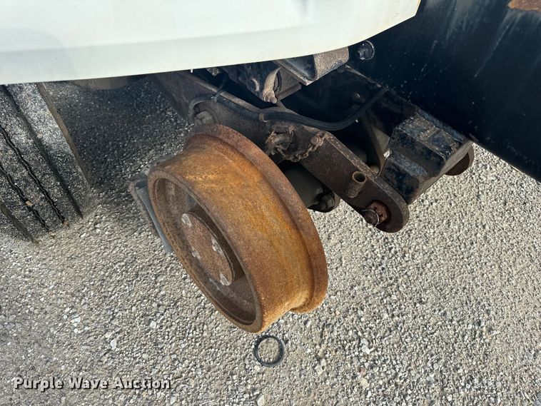 image for item EH6753 1999 Freightliner FL80 dump truck