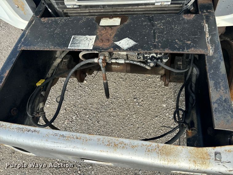 image for item EH6753 1999 Freightliner FL80 dump truck