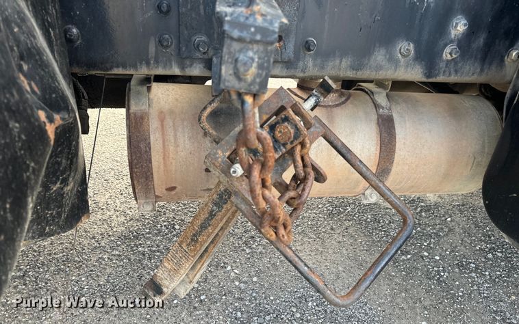 image for item EH6753 1999 Freightliner FL80 dump truck