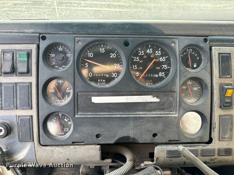 image for item EH6753 1999 Freightliner FL80 dump truck