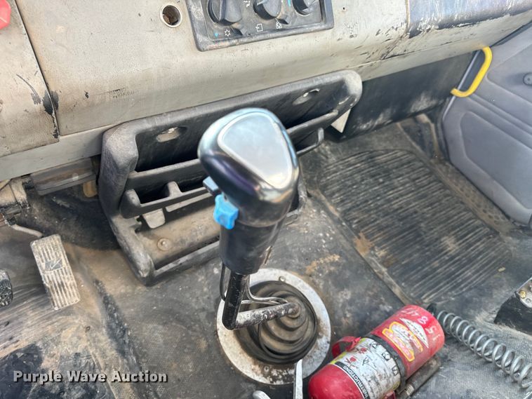 image for item EH6753 1999 Freightliner FL80 dump truck