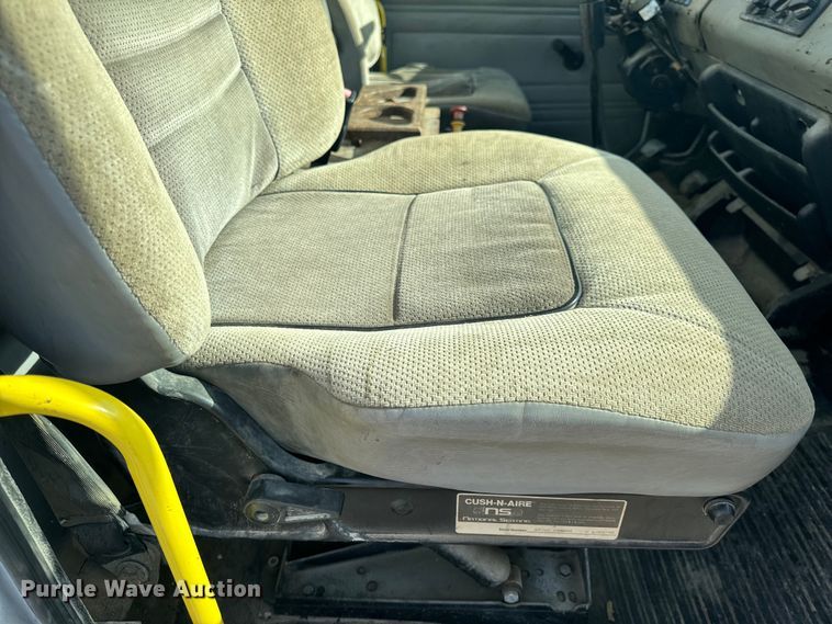 image for item EH6753 1999 Freightliner FL80 dump truck