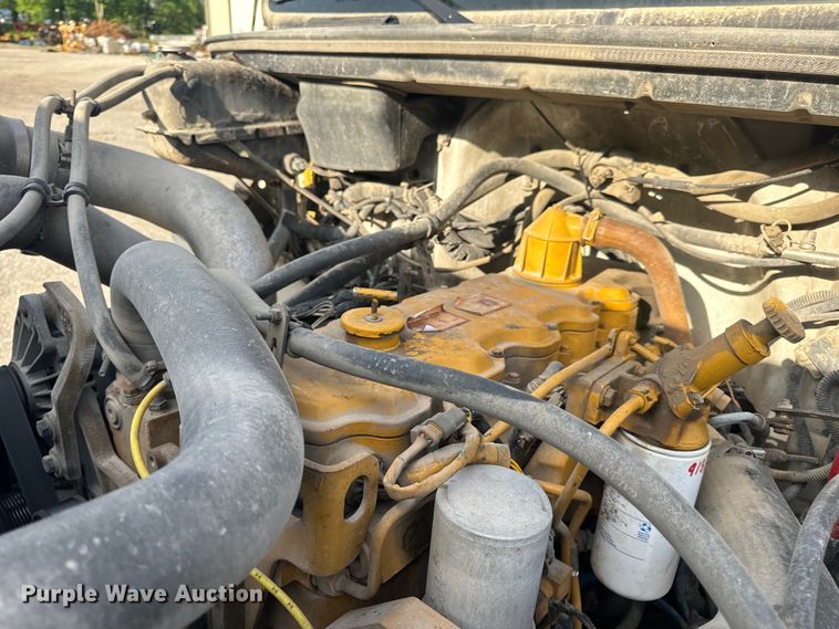 image for item EH6753 1999 Freightliner FL80 dump truck