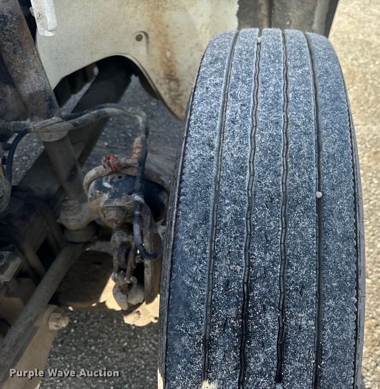 image for item EH6753 1999 Freightliner FL80 dump truck