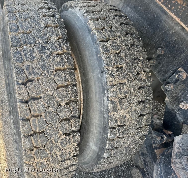 image for item EH6753 1999 Freightliner FL80 dump truck