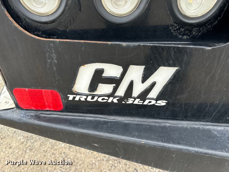 image for item EH6756 2019 Chevrolet Silverado 6500HD flatbed truck