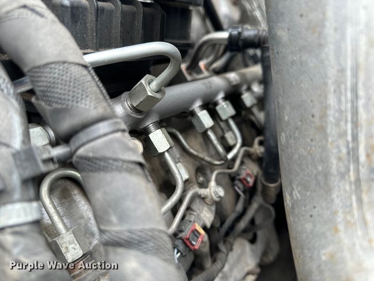 image for item EH6756 2019 Chevrolet Silverado 6500HD flatbed truck