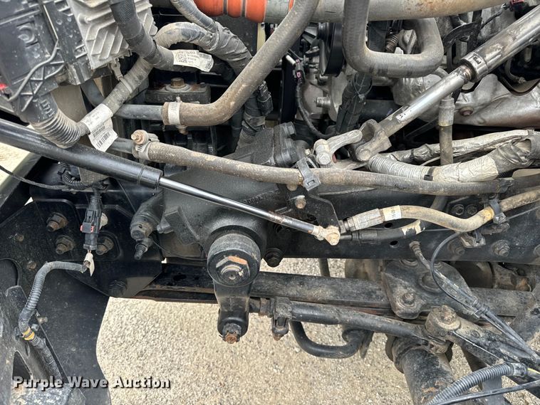 image for item EH6756 2019 Chevrolet Silverado 6500HD flatbed truck