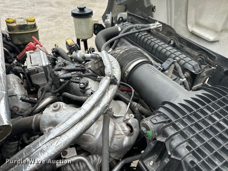 image for item EH6756 2019 Chevrolet Silverado 6500HD flatbed truck