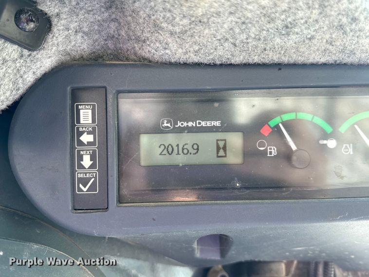 image for item EH6760 2015 John Deere 320E skid steer loader