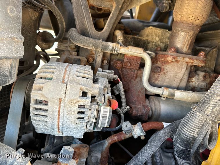 image for item EH6760 2015 John Deere 320E skid steer loader