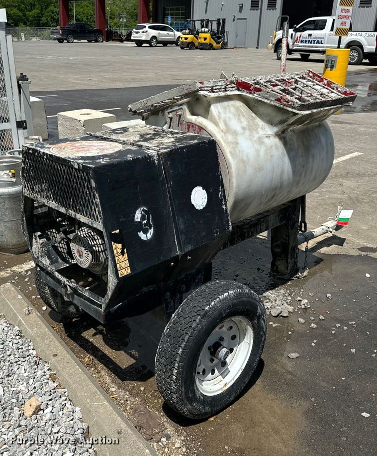 image for item EH6777 2017 Toro 68021 MM-858H-P mortar mixer