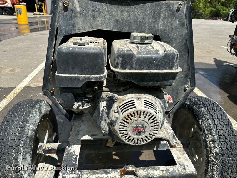 image for item EH6777 2017 Toro 68021 MM-858H-P mortar mixer