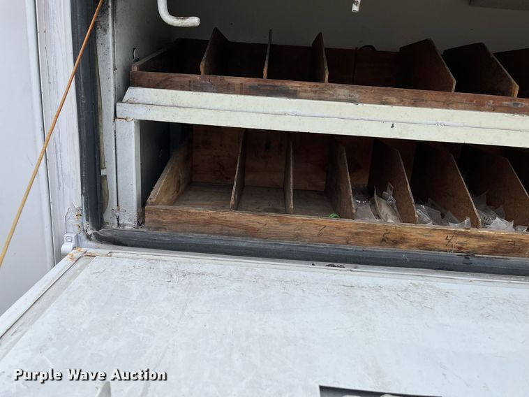 image for item EI0605 2011 International DuraStar 4300 bucket truck