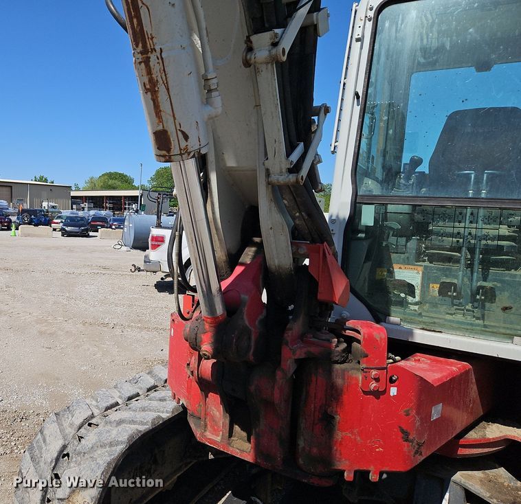image for item EI3803 2016 Takeuchi TB280FR mini excavator