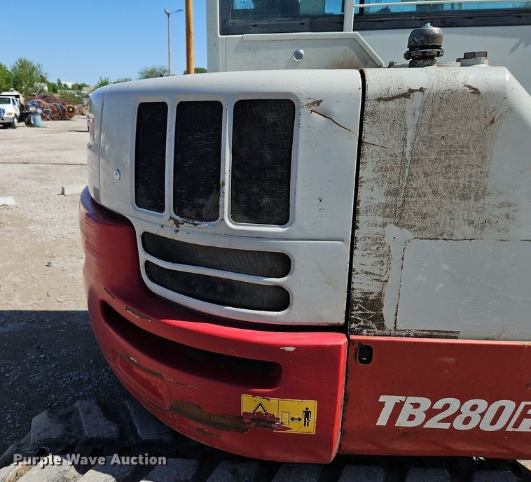 image for item EI3803 2016 Takeuchi TB280FR mini excavator