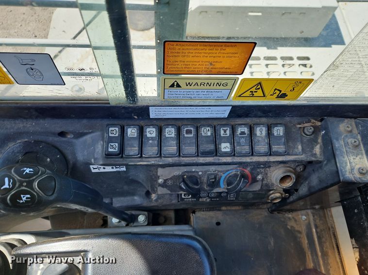 image for item EI3803 2016 Takeuchi TB280FR mini excavator