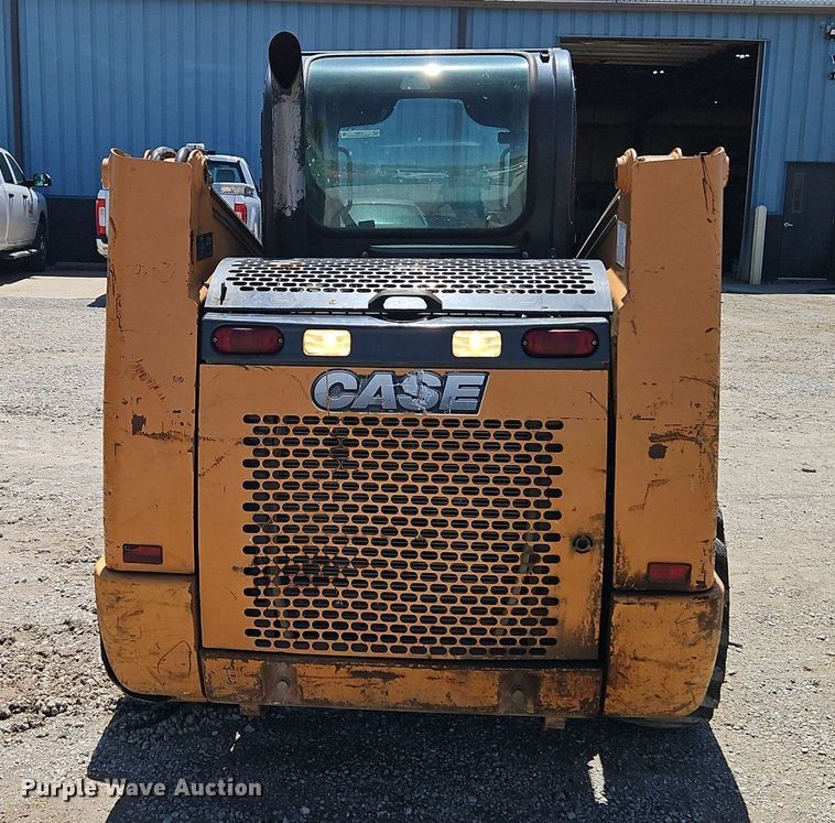 image for item EI3807 2012 Case SR200 skid steer loader