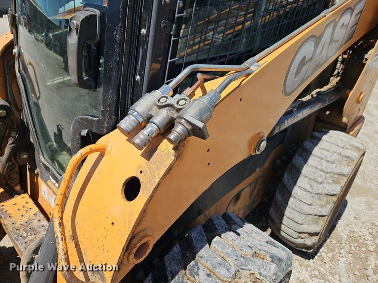 image for item EI3807 2012 Case SR200 skid steer loader