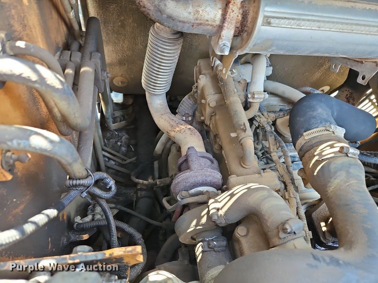 image for item EI3807 2012 Case SR200 skid steer loader