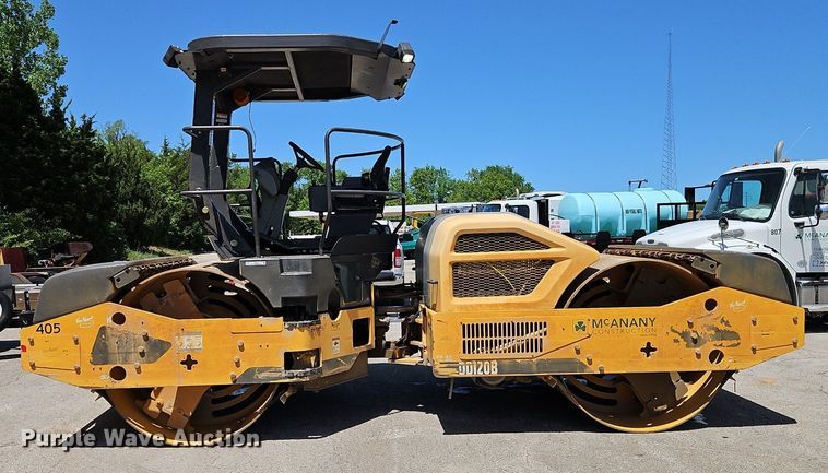 image for item EI3808 2015 Volvo DD120B double drum vibratory roller