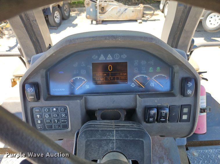 image for item EI3808 2015 Volvo DD120B double drum vibratory roller