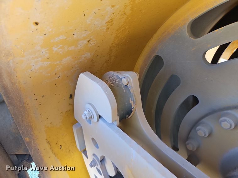 image for item EI3808 2015 Volvo DD120B double drum vibratory roller