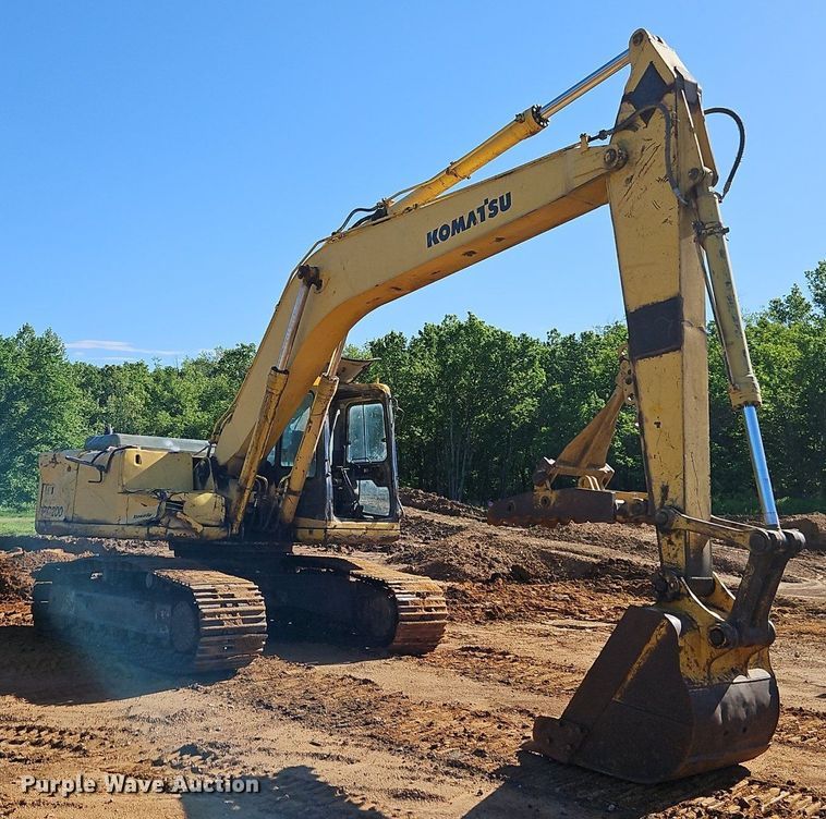 image for item EI3831 1996 Komatsu PC200-6L excavator