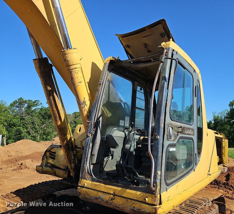image for item EI3831 1996 Komatsu PC200-6L excavator