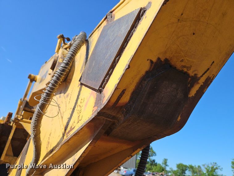 image for item EI3831 1996 Komatsu PC200-6L excavator