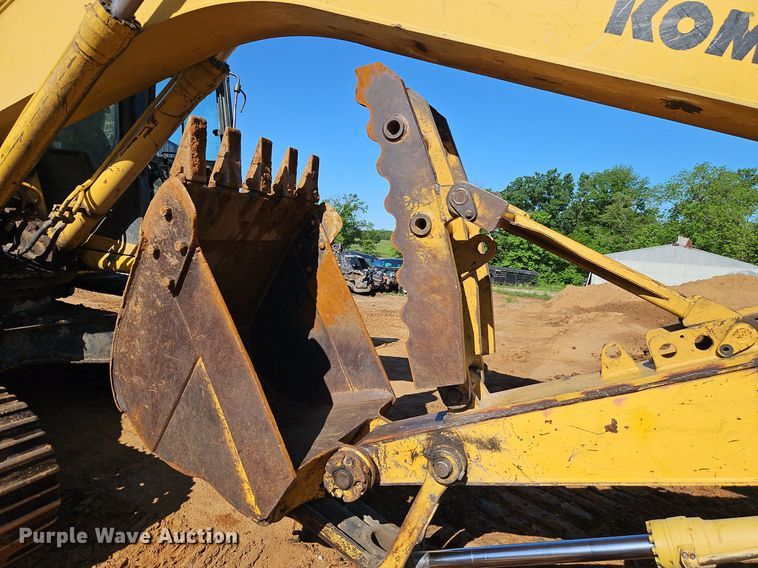 image for item EI3831 1996 Komatsu PC200-6L excavator