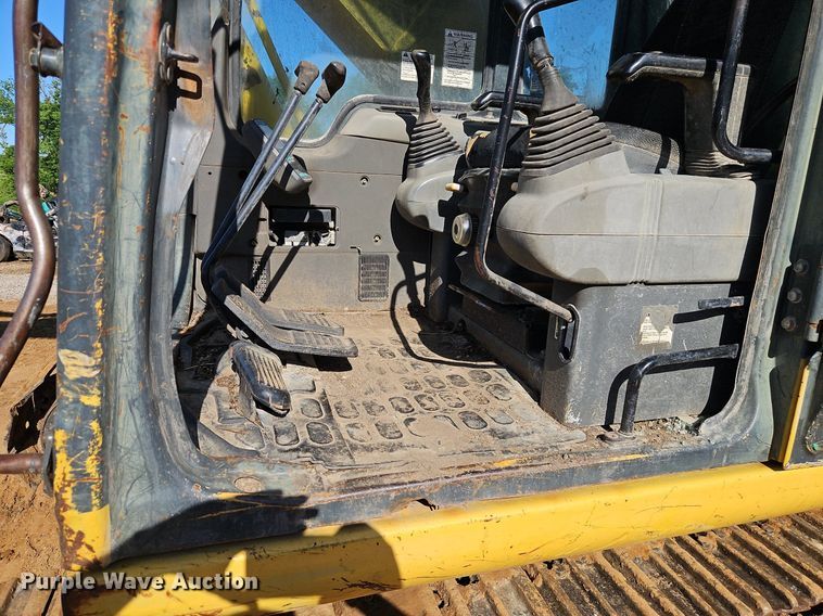 image for item EI3831 1996 Komatsu PC200-6L excavator